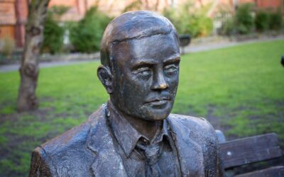 Code-breaker Alan Turing new face of £50 note